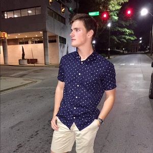 Meet your Posher, Nicholas